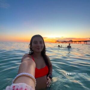 Meet your Posher, Sofia